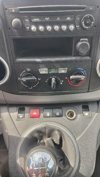 Peugeot Partner Tepee Peugeot Partner Tepee Allure Blue HDi 100 S/S picture 13