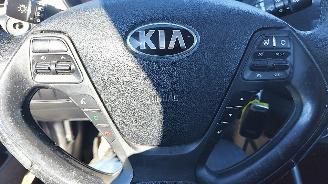 Kia Ceed KIA Ceed Sportswagon 1,4 Dream Team picture 12