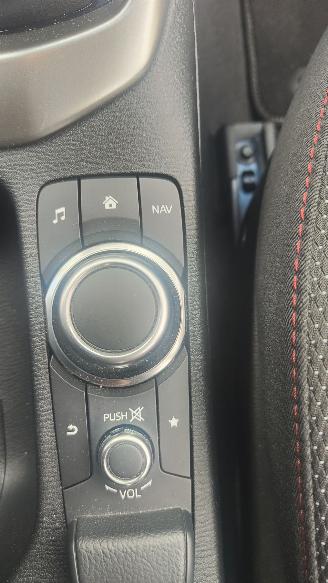 Mazda 2 Mazda 2 SKYACTIV-G Homura navi camera nieuwstaat picture 18
