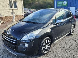  Peugeot 3008 peugeot 3008 diesel hybbride 4x4 full options 2012/4