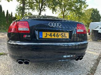 Audi S8  picture 4