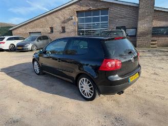 Volkswagen Golf GT picture 4