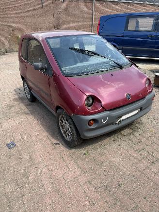 uszkodzony microcars Aixam 400  2005/8