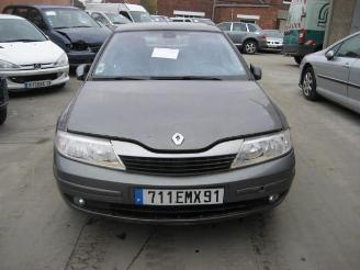 Vaurioauto  passenger cars Renault Laguna  2004/3