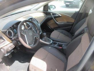 Opel Astra BREAK picture 12
