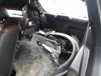 Ford Explorer PLATIUM picture 30