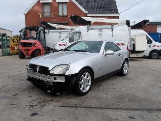 uszkodzony samochody osobowe Mercedes SLK COMPRESSOR 1997/10