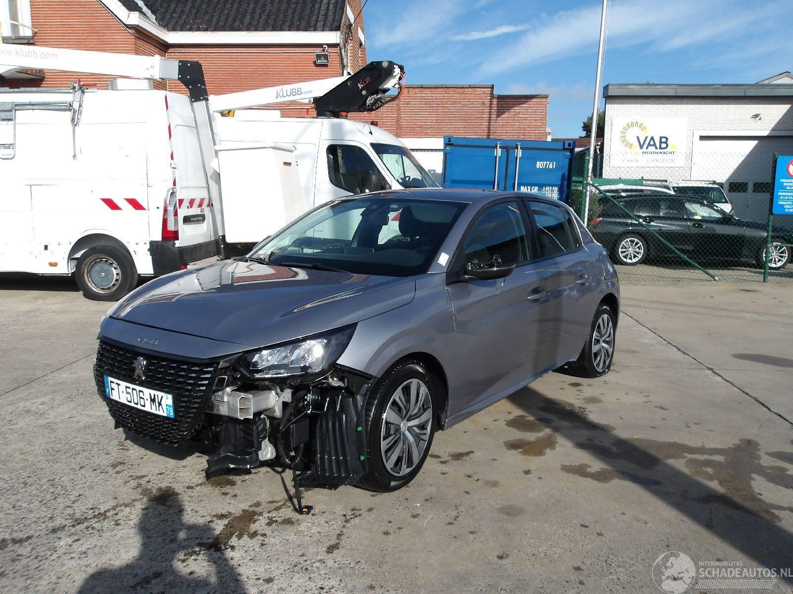 Peugeot 208 