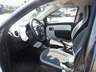 Renault Twingo  picture 15