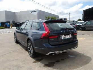 Volvo V-90  picture 9