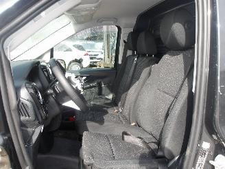 Mercedes Vito 114 picture 24