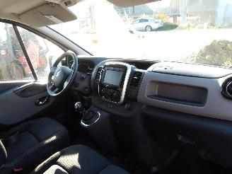Renault Trafic  picture 2
