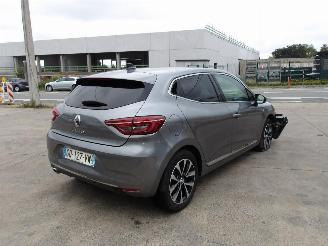 Renault Clio  picture 6