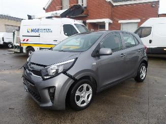 Vaurioauto  passenger cars Kia Picanto  2021/8