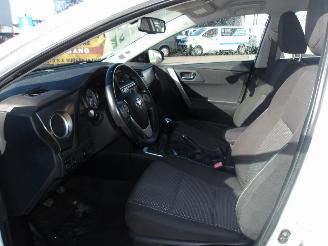 Toyota Auris  picture 15