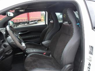 Fiat 500E ABARTH picture 15