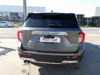 Ford Explorer PLATIMIUN picture 6