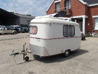 skadebil auto Eriba Clio PUCK 1983/1