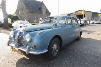 Damaged car Jaguar MK II 240 1968/7