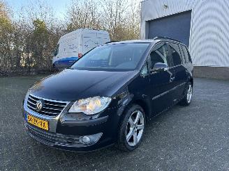 skadebil auto Volkswagen Touran 1.4 TSI Comfortline Business AIRCO 2008/3