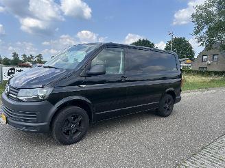Volkswagen Transporter 2.0 TDI L1/H1 AIRCO 75 KW picture 3