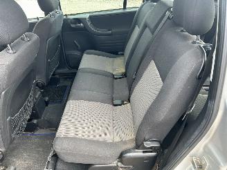 Opel Zafira -A 2.0-16V DTi Comf Navigator 7 PERSOONS UITVOERING picture 9