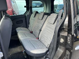 Renault Kangoo Fanily II 1.6-16v Expression Airco picture 7