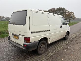 Volkswagen Transporter 1.9 TD 50KW picture 14
