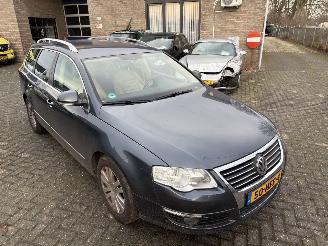 Volkswagen Passat 2.0 TDI HIGHLINE UITVOERING VARIANT picture 29