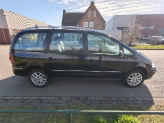 Volkswagen Sharan 2.0I TRENDLINE 7 PERSOONS UITVOERING CLIMA picture 3