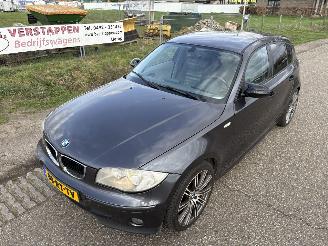 BMW 1-serie 118i High Executive automaat picture 22