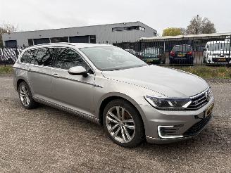 Volkswagen Passat Variant 1.4 TSI GTE Highline LEES TEKST !! MEGATRONIC DEFECT ! picture 17