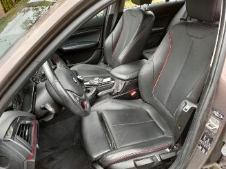 BMW 1-serie 114 I SPORT picture 5