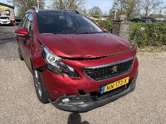 Peugeot 2008 1.2 PureTech Blue Lion AUTOMAAT, PANORAMA DAK, AIRCO, PDC, N.A.P. ENZ picture 26