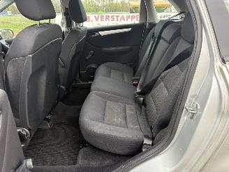 Mercedes B-klasse 170 BENZINE AUTOMAAT, AIRCO, N.A.P. ENZ picture 8