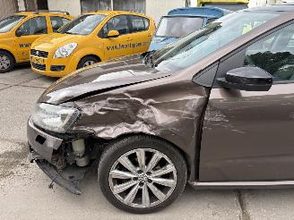 Volkswagen Polo 1.6 TDI HIGHLINE DSG AUTOMAAT picture 35