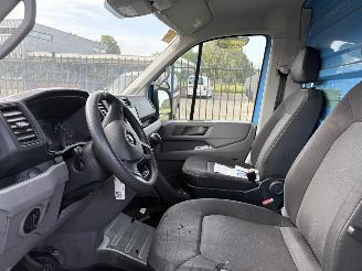 Volkswagen Crafter 35 2.0 TDI L4 BAKWAGEN MET DEUREN, MOTORSCHADE ! picture 5