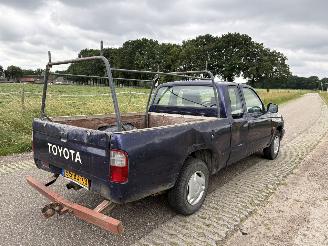 Toyota Hilux 2.5 d4-d 90 extra, open laadbak / pick-up 137,000 km N.A.P. picture 16