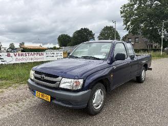skadebil bedrijf Toyota Hilux 2.5 D4-D 90 EXTRA OPEN LAADBAK / PICK-UP  84.217 KM N.A.P. ! 2005/6