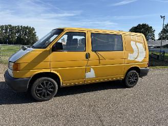 Volkswagen Transporter 1.9 TD DUBBELE CABINE picture 3