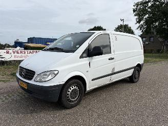Mercedes Vito 109 CDI GESLOTEN BESTEL picture 2