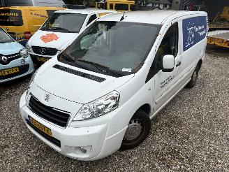 Peugeot Expert 227 1.6 HDI L1H1 Pro MOTOR SCHADE !!! MOTOR UNFAL !!! picture 22