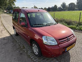 Citroën Berlingo combi 1.4i Multispace Caractère BENZINE ! AIRCO picture 20