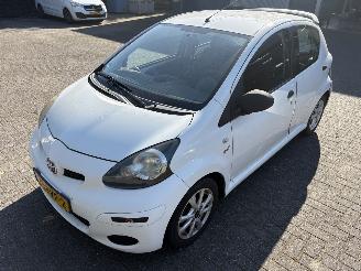 Toyota Aygo 1.0 5 deurs, airco picture 22