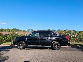 Cadillac Escalade V8 6.0 benzine + lpg 4 wheel drive picture 2