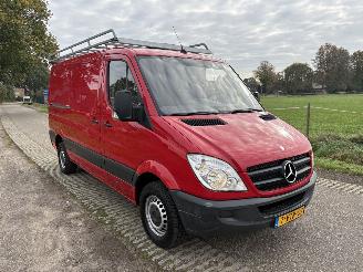 Mercedes Sprinter 313 CDI LANG / LAAG MET AIRCO, TRAP EN IMPERIAAL, 163.000 KM N.A.P. picture 22