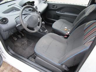 Renault Twingo Airco Radio/CD picture 16