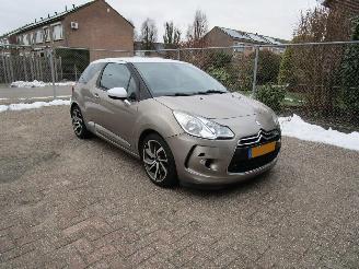 Citroën DS3 1.6 Clima Radio/CD 129.000 KM picture 3