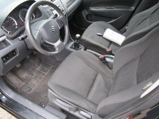 Suzuki Swift 1.2 Clima Radio/CD picture 13