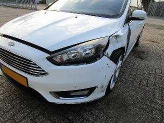 Ford Focus 1.0 Titanium Navi Clima 6-Bak picture 5